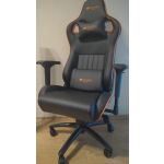 Кресло компьютерное Canyon Corax CND-SGCH5 цвет черный/оранжевый